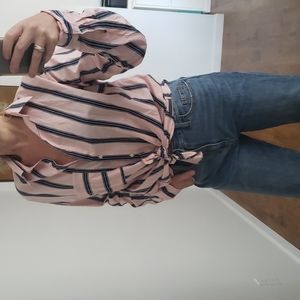 WILD FABLE Button Down Shirt, Size Medium